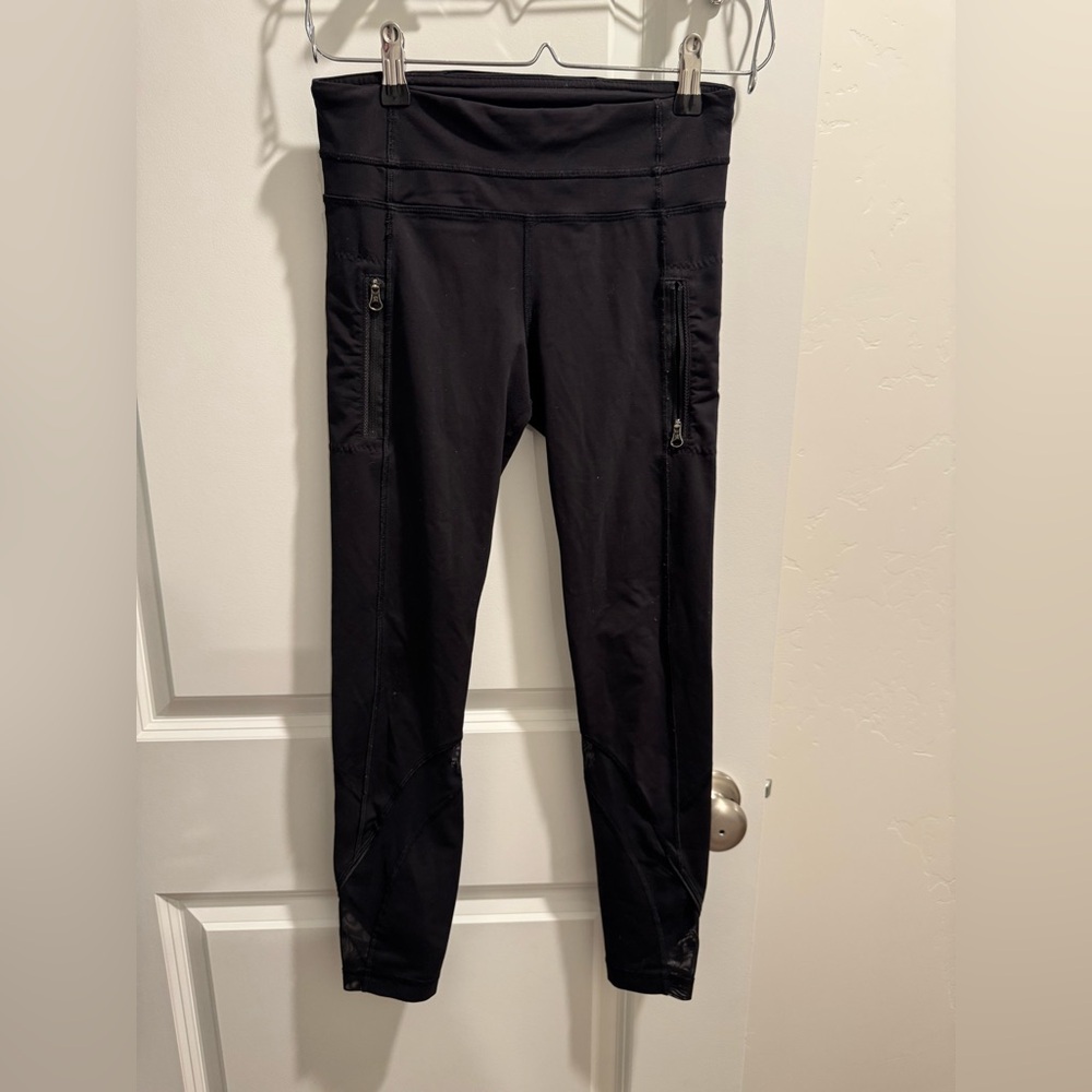 Lululemon inspire tights- size 4